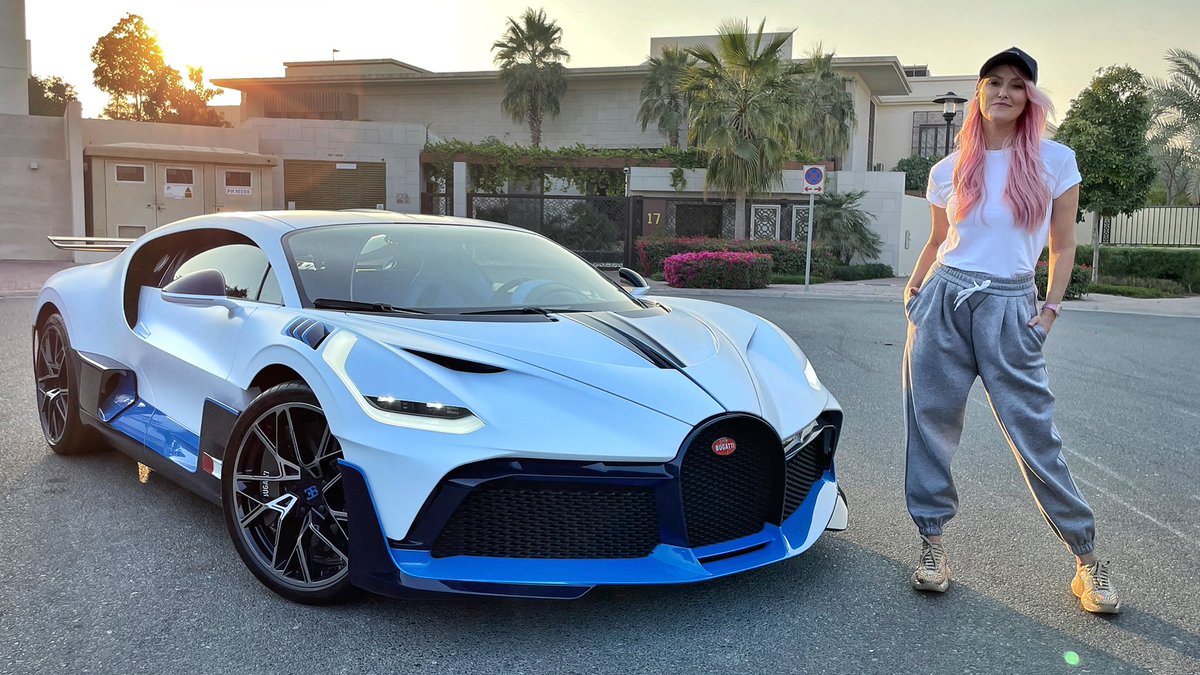 Supercar Blondie